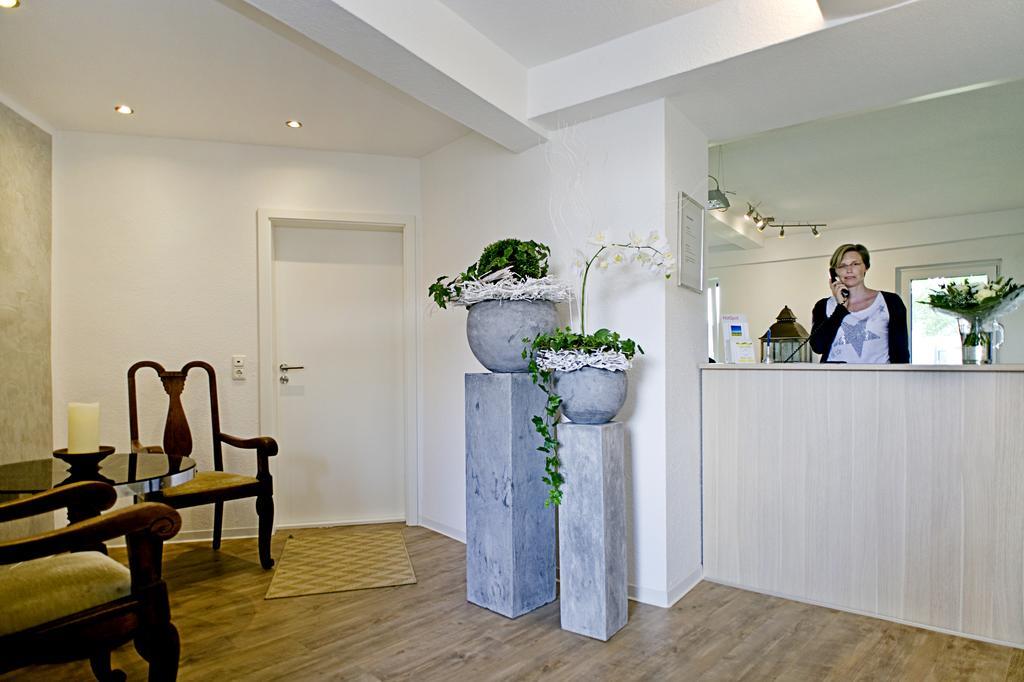 Koehler'S Hof Hotell Sehnde Exteriör bild